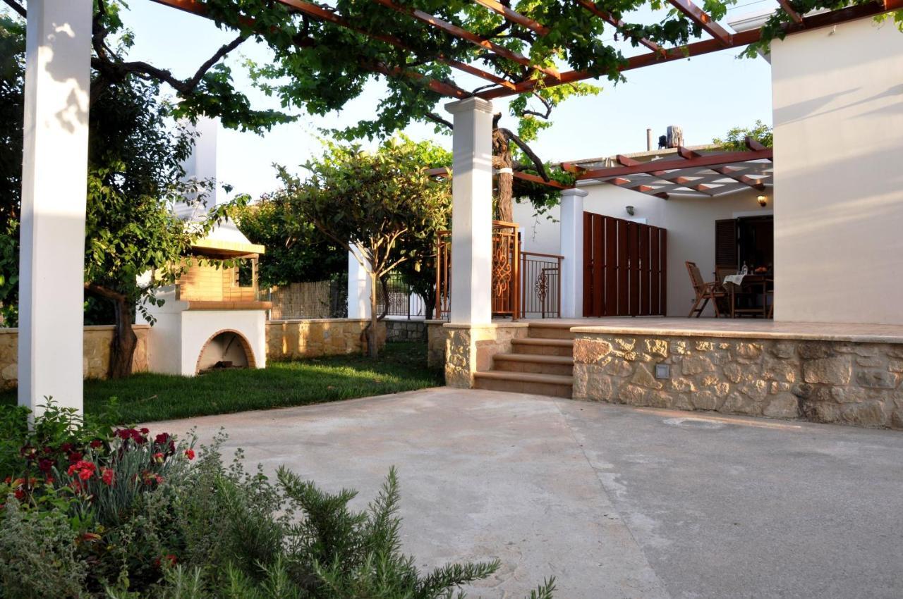 Anna 'S House - Garden Cottage In Kissamos Kíssamos Exterior foto